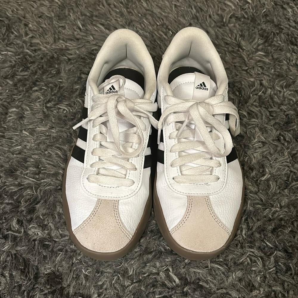 adidas VL Court 3.0 Shoes